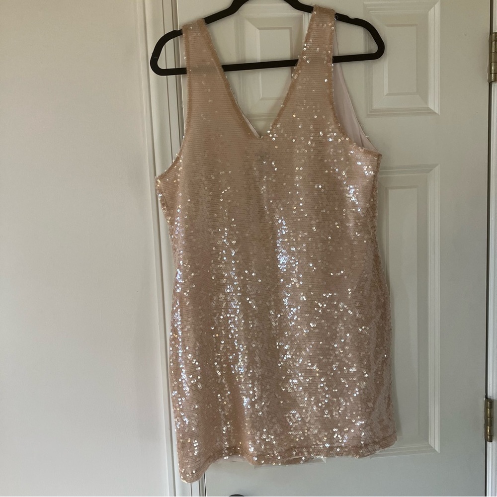 NWT A New Day Women's A-Line V-Neck Mini Sequin Party Dress - Cream (Medium) - Picture 4 of 9